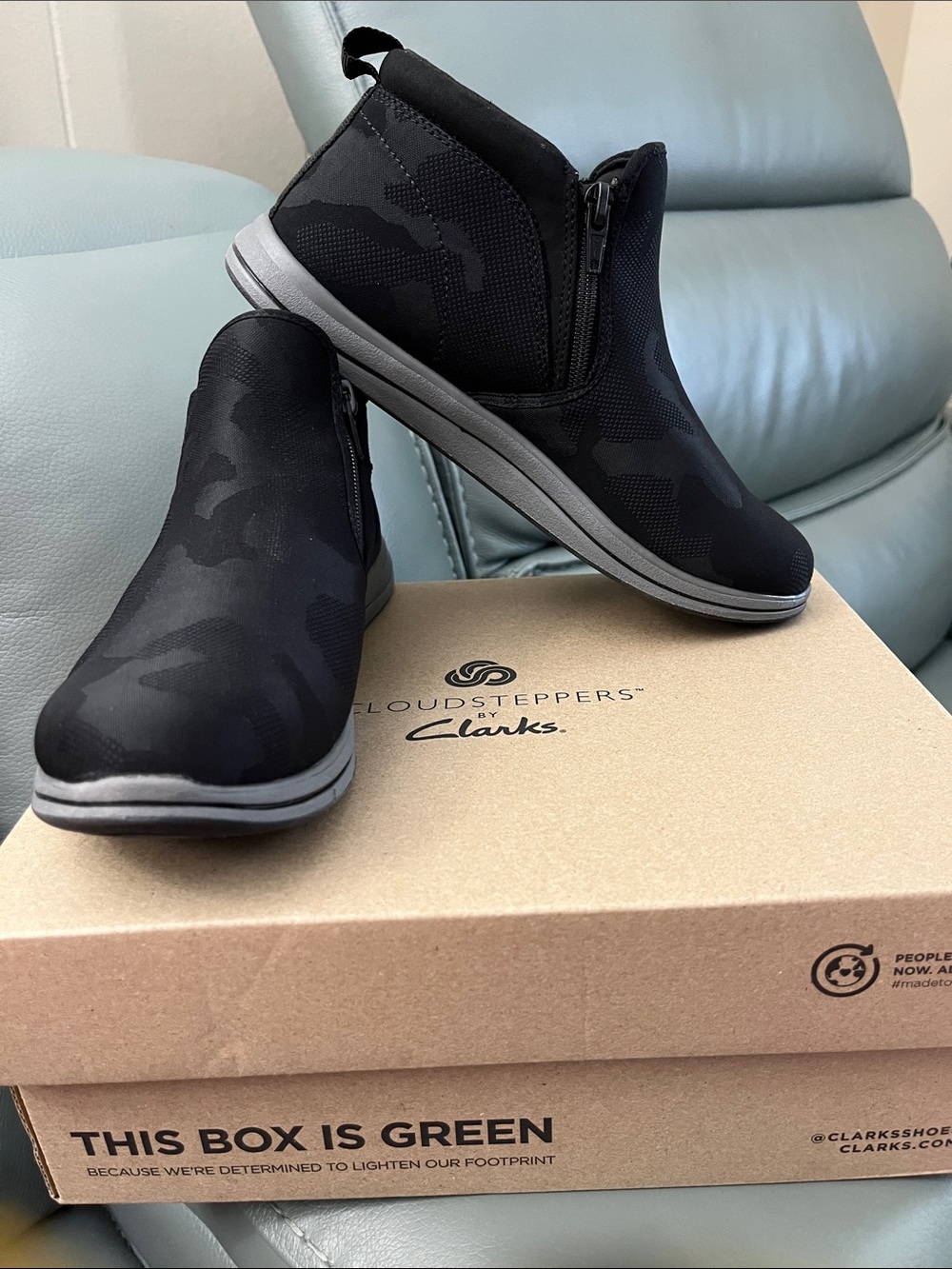 Clarks Women's Black Cloudsteppers Slip-On Ankle Booties